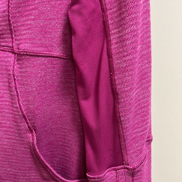 Lululemon Athletica Pullover with Quarter Zip - Picture 8 of 9